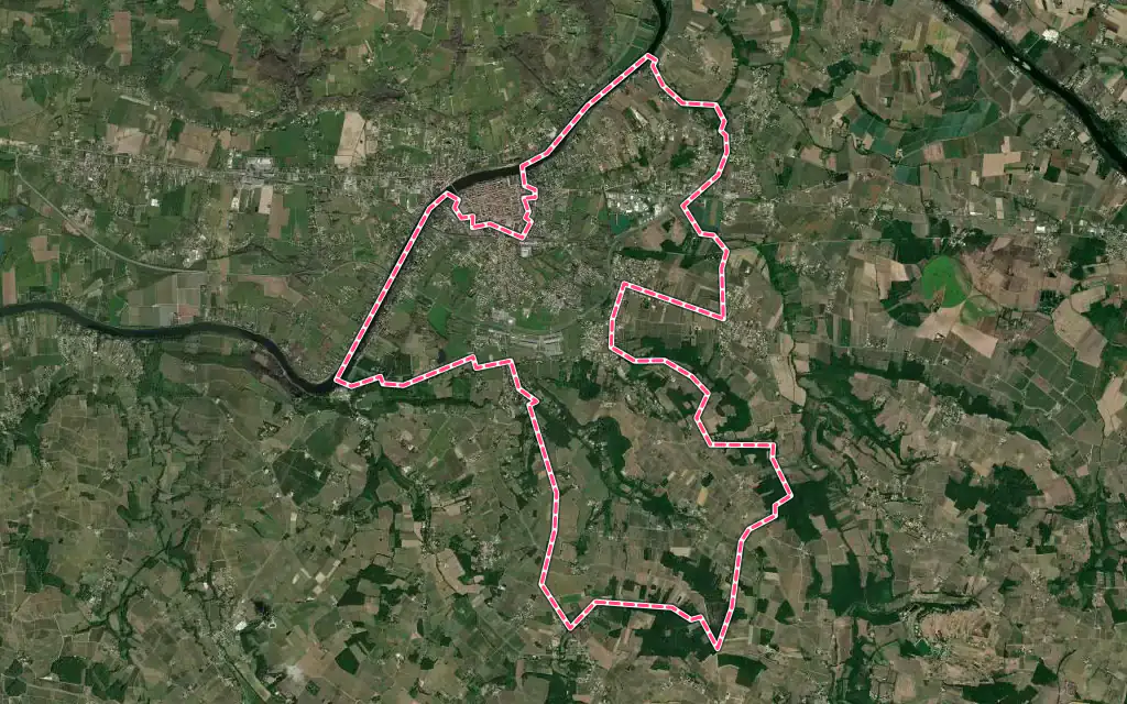 Vue satellite de Pineuilh avec ses contours administratifs