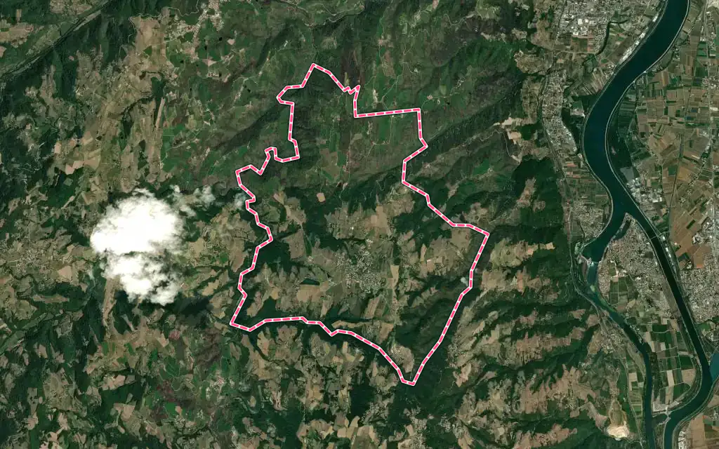 Vue satellite de Plats avec ses contours administratifs