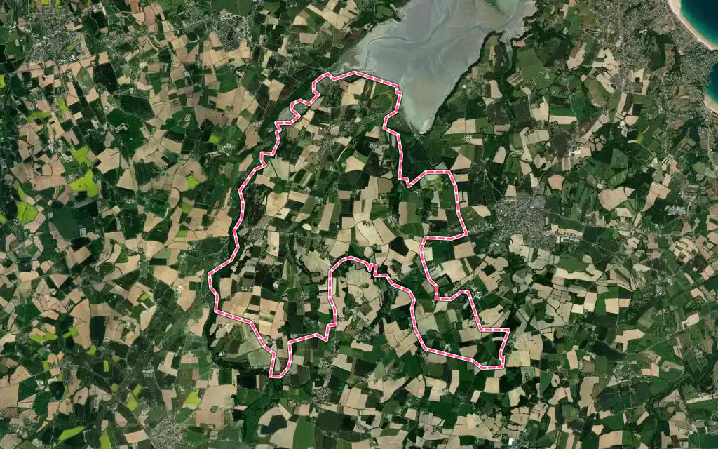 Vue satellite de Pléboulle avec ses contours administratifs