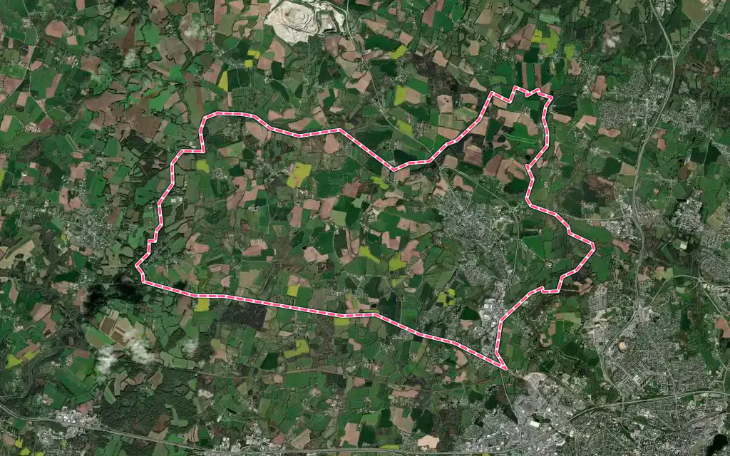 Vue satellite de Plescop avec ses contours administratifs