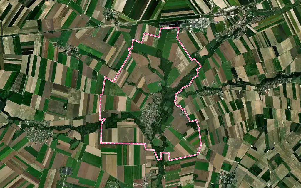 Vue satellite de Pleurs avec ses contours administratifs