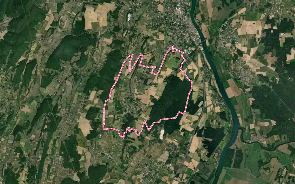 Vue satellite de Plottes avec ses contours administratifs