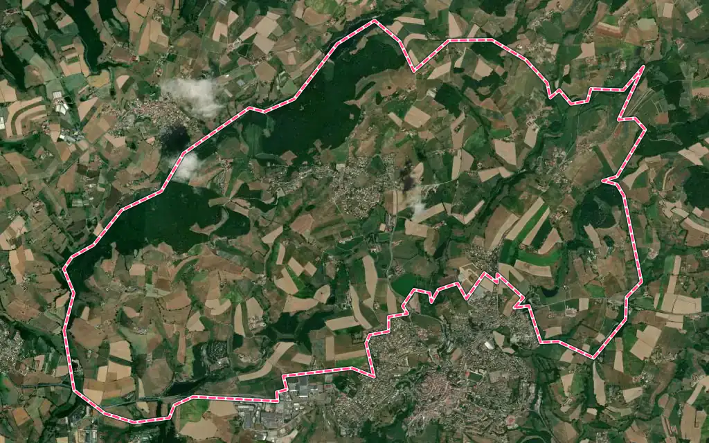Vue satellite de Pomeys avec ses contours administratifs