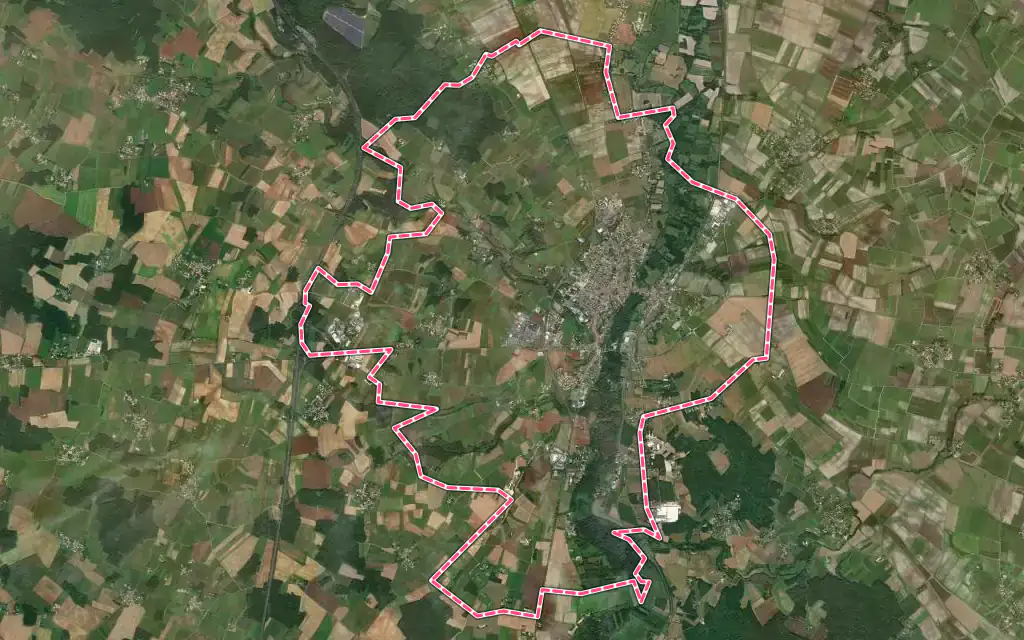 Vue satellite de Pons avec ses contours administratifs