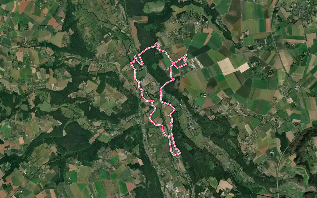 Vue satellite de Pont-Authou avec ses contours administratifs