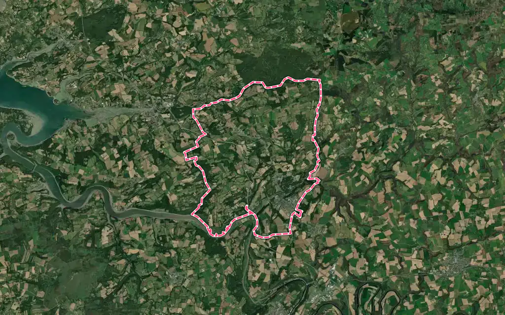 Vue satellite de Pont-de-Buis-lès-Quimerch avec ses contours administratifs