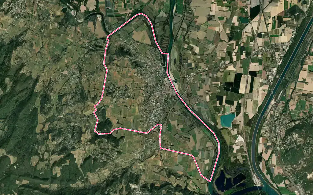 Vue satellite de Pont-Saint-Esprit avec ses contours administratifs