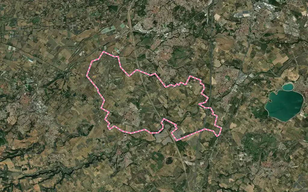 Vue satellite de Ponteilla avec ses contours administratifs