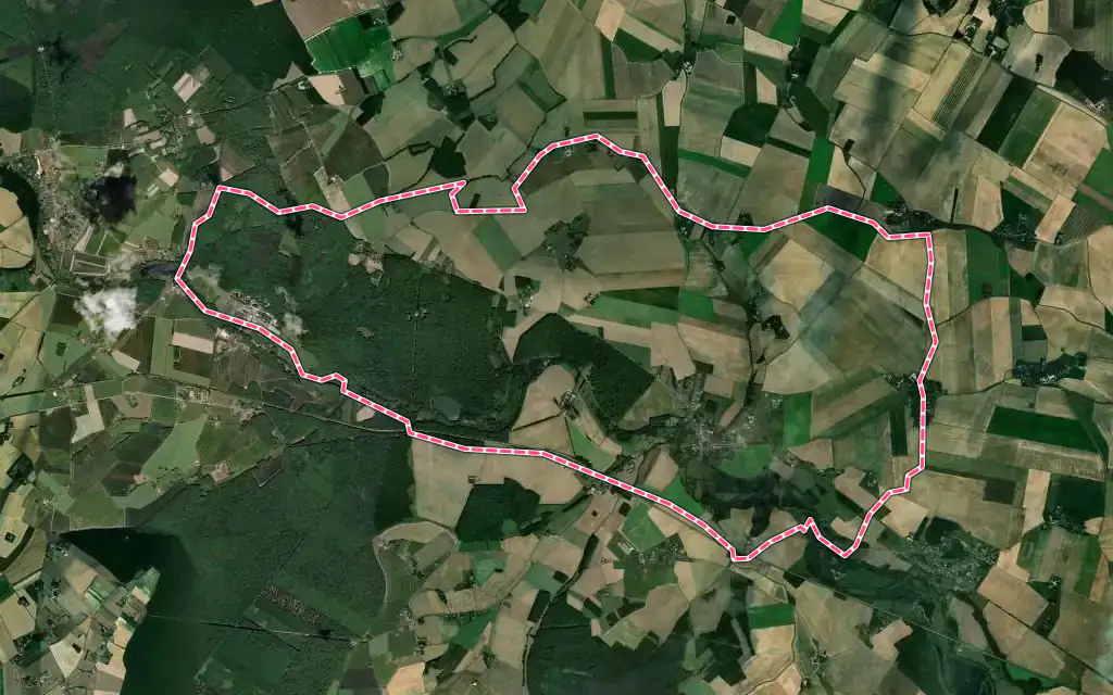 Vue satellite de Pontgouin avec ses contours administratifs