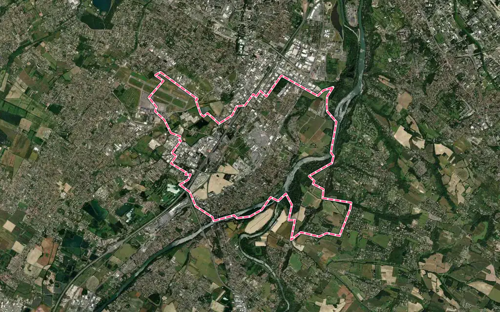 Vue satellite de Portet-sur-Garonne avec ses contours administratifs