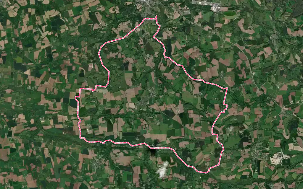 Vue satellite de Pouldergat avec ses contours administratifs
