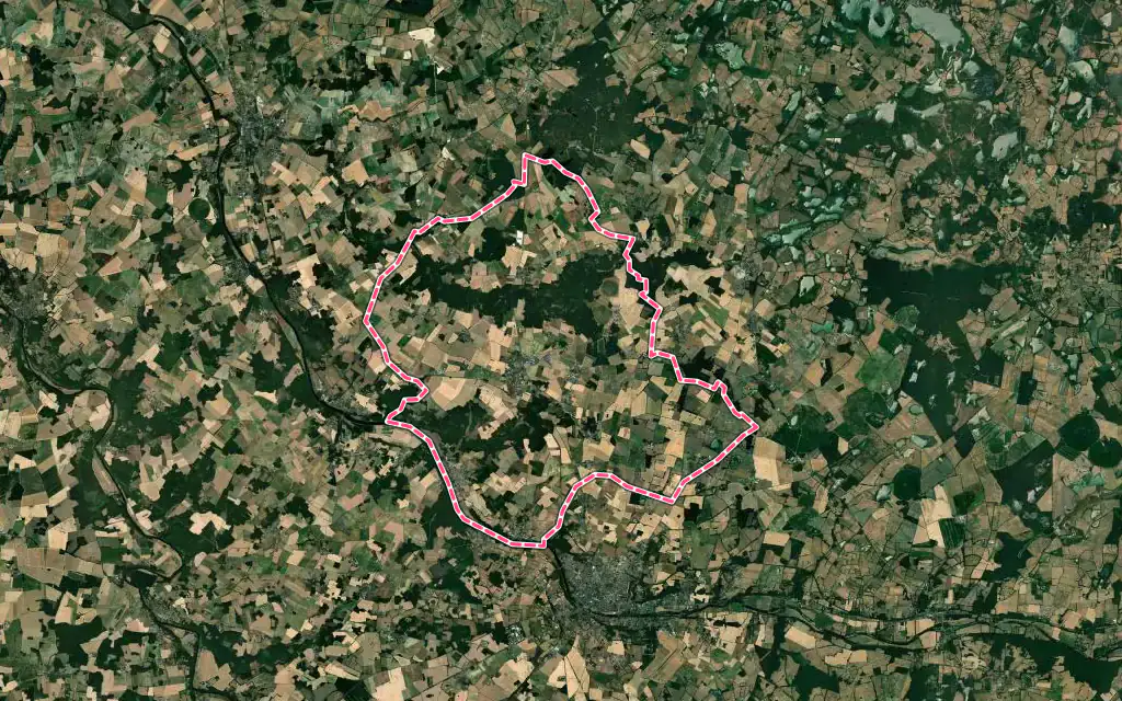 Vue satellite de Pouligny-Saint-Pierre avec ses contours administratifs