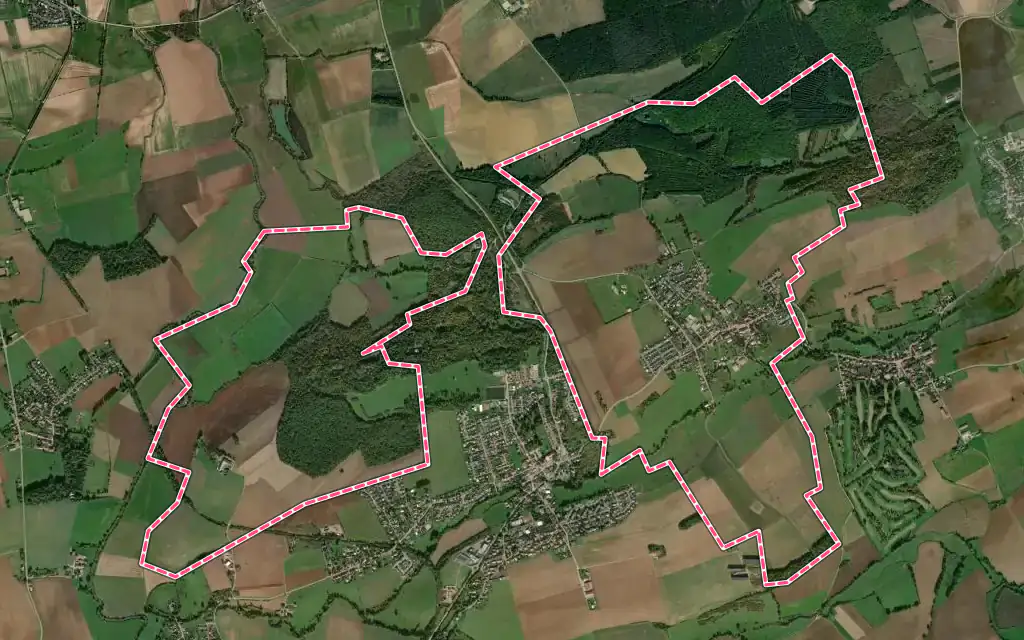 Vue satellite de Pournoy-la-Grasse avec ses contours administratifs