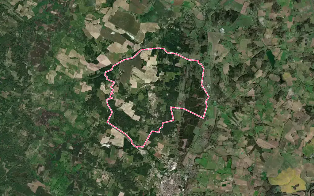 Vue satellite de Poussignac avec ses contours administratifs