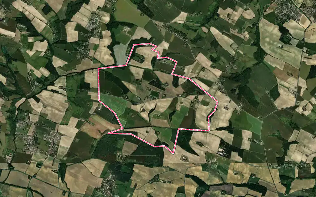 Vue satellite de Pouze avec ses contours administratifs