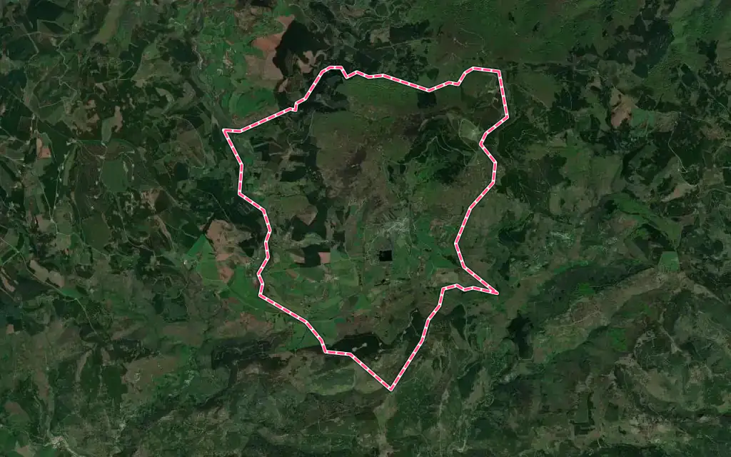 Vue satellite de Pradelles-Cabardès avec ses contours administratifs