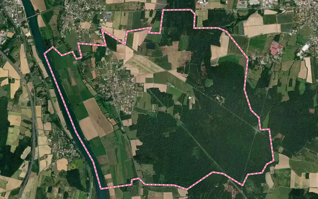 Vue satellite de Préty avec ses contours administratifs