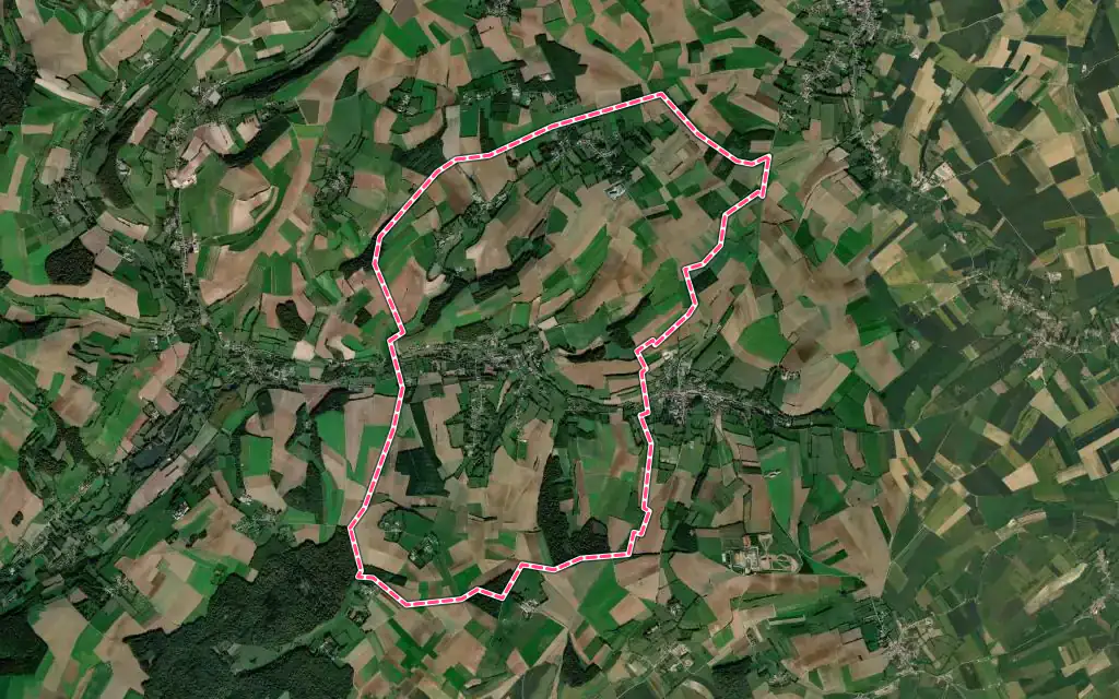 Vue satellite de Preures avec ses contours administratifs