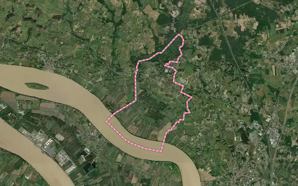 Vue satellite de Prignac-et-Marcamps avec ses contours administratifs
