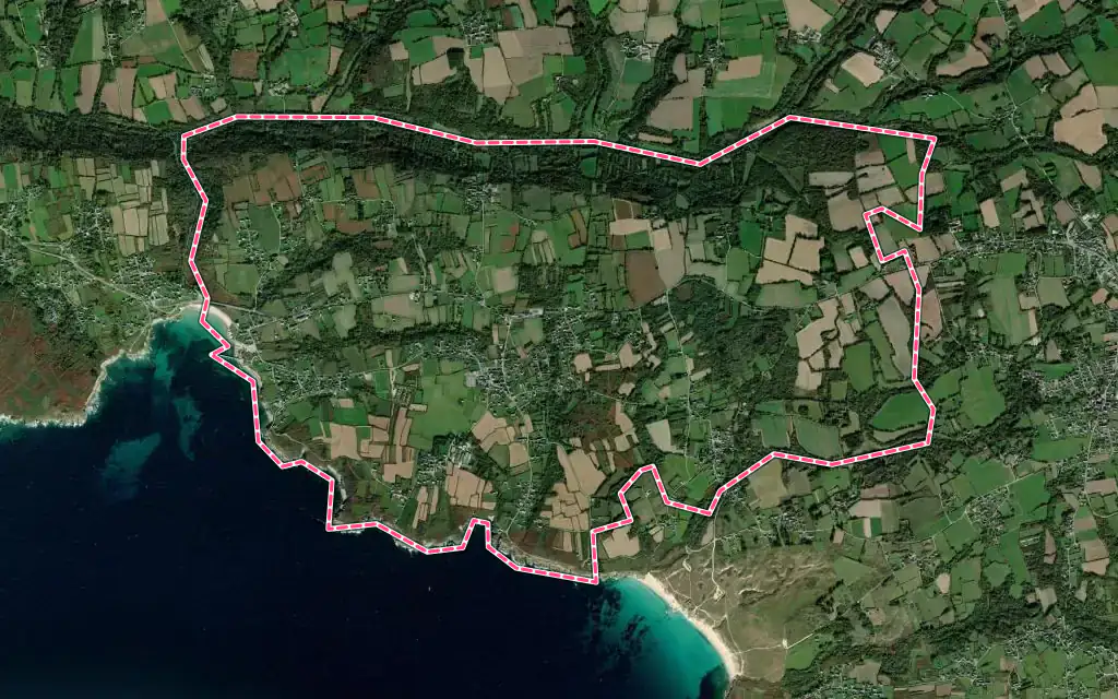 Vue satellite de Primelin avec ses contours administratifs