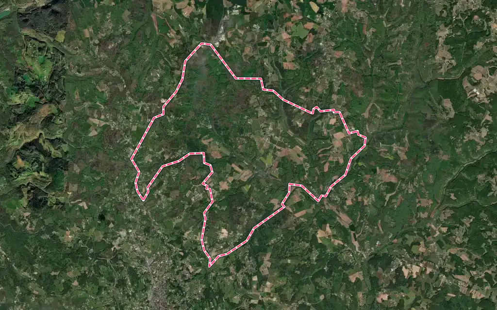 Vue satellite de Proissans avec ses contours administratifs