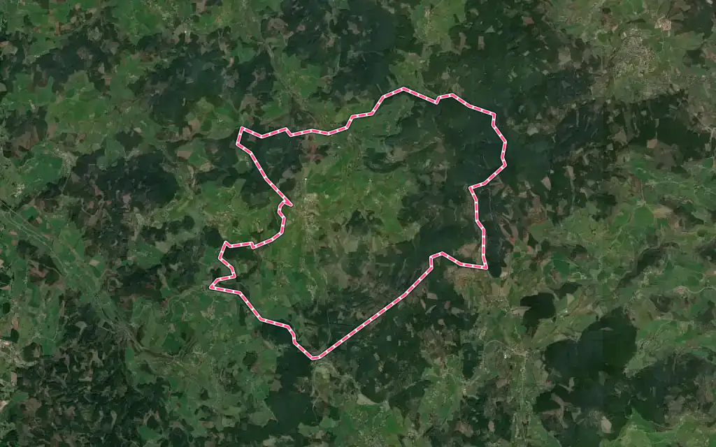 Vue satellite de Propières avec ses contours administratifs