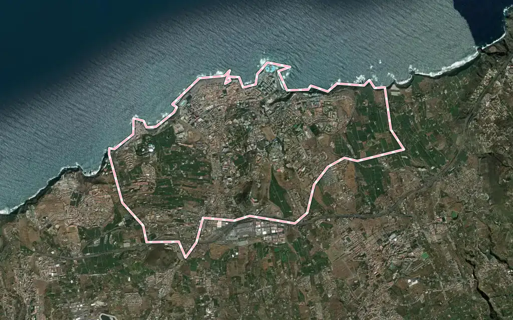 Vista satélite de Puerto de la Cruz con su contorno administrativo
