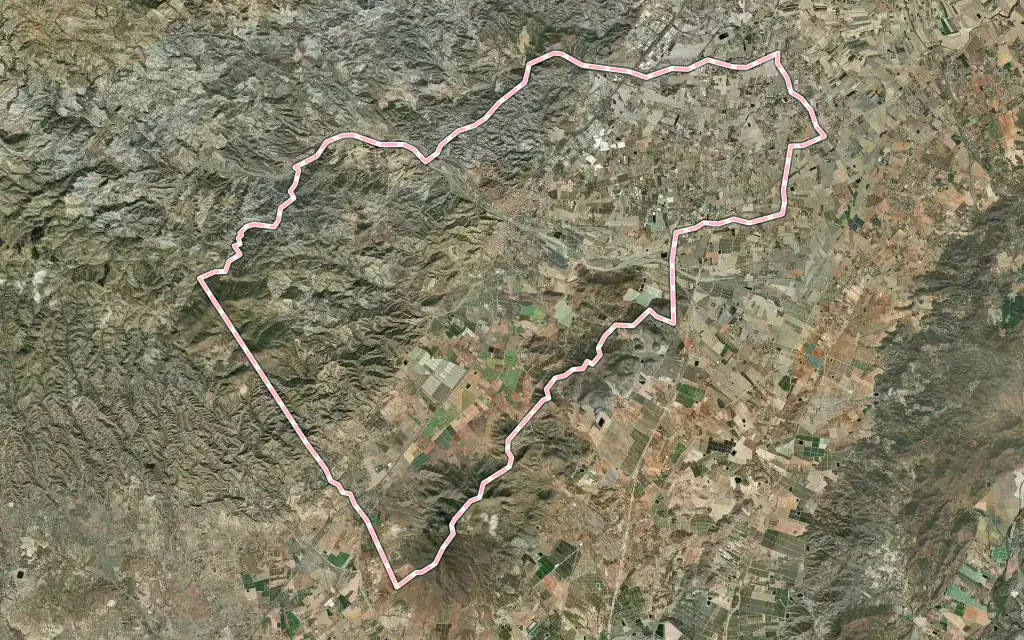 Vista satélite de Puerto-Lumbreras con su contorno administrativo