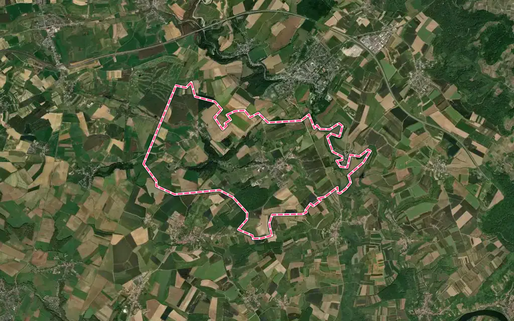 Vue satellite de Puttelange-lès-Thionville avec ses contours administratifs