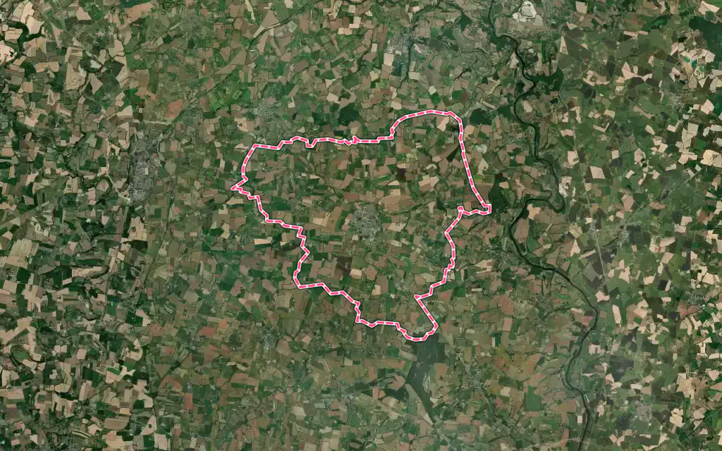 Vue satellite de Quelaines-Saint-Gault avec ses contours administratifs