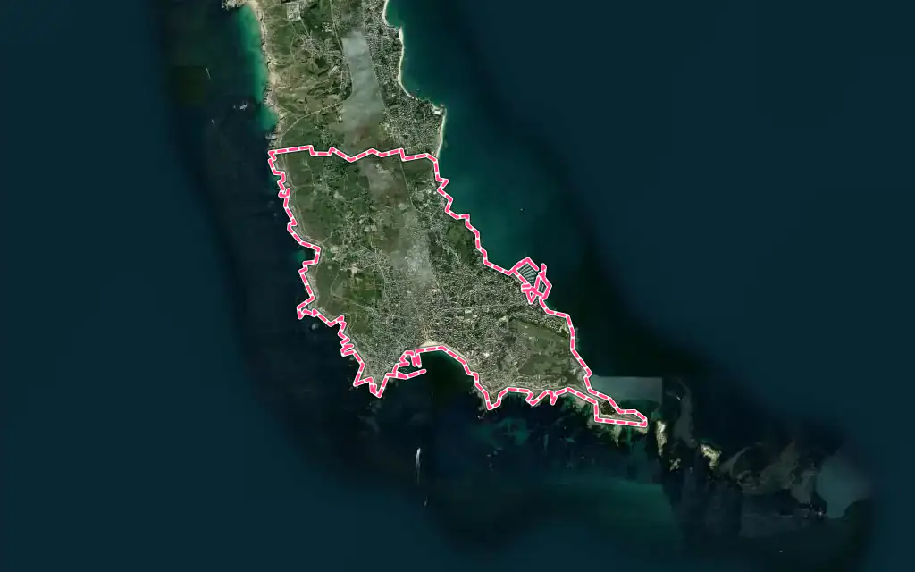 Vue satellite de Quiberon avec ses contours administratifs