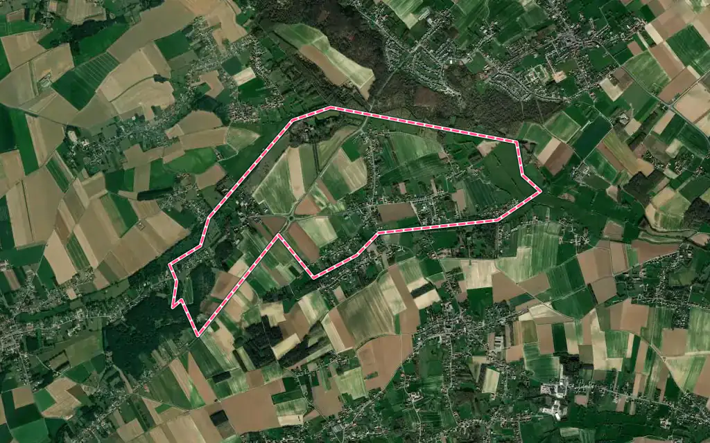 Vue satellite de Quiestède avec ses contours administratifs