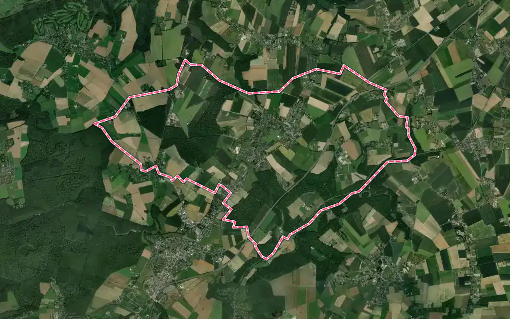 Vue satellite de Quincampoix avec ses contours administratifs