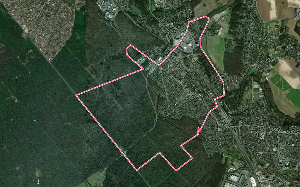 Vue satellite de Quincy-sous-Sénart avec ses contours administratifs