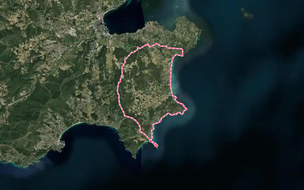 Vue satellite de Ramatuelle avec ses contours administratifs