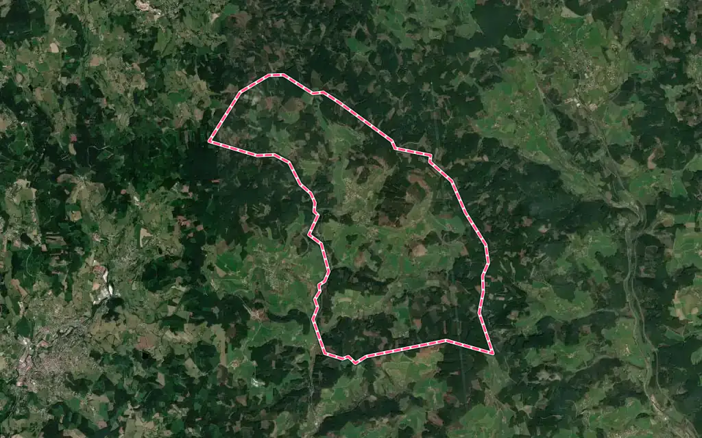 Vue satellite de Ranchal avec ses contours administratifs