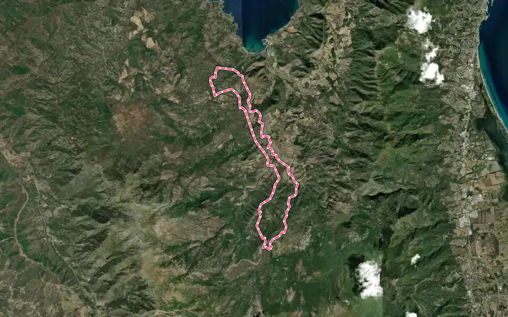 Vue satellite de Rapale avec ses contours administratifs