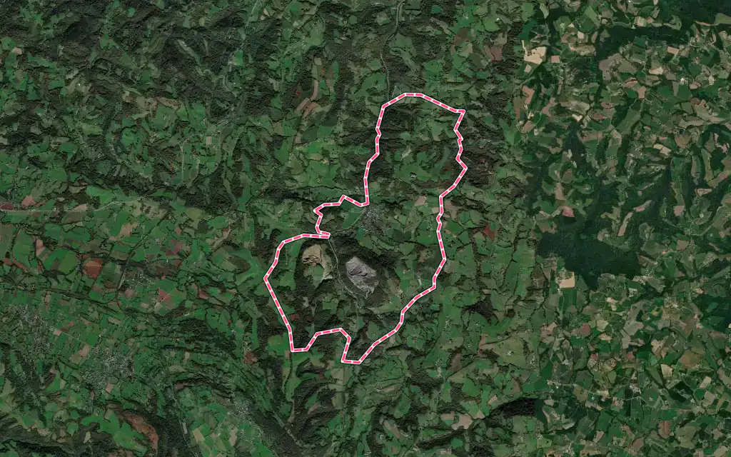 Vue satellite de Rébénacq avec ses contours administratifs
