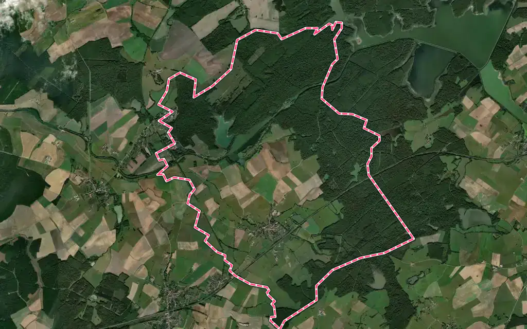 Vue satellite de Réchicourt-le-Château avec ses contours administratifs