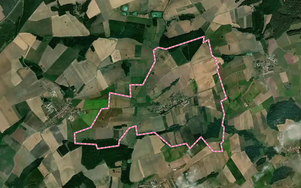 Vue satellite de Reillon avec ses contours administratifs