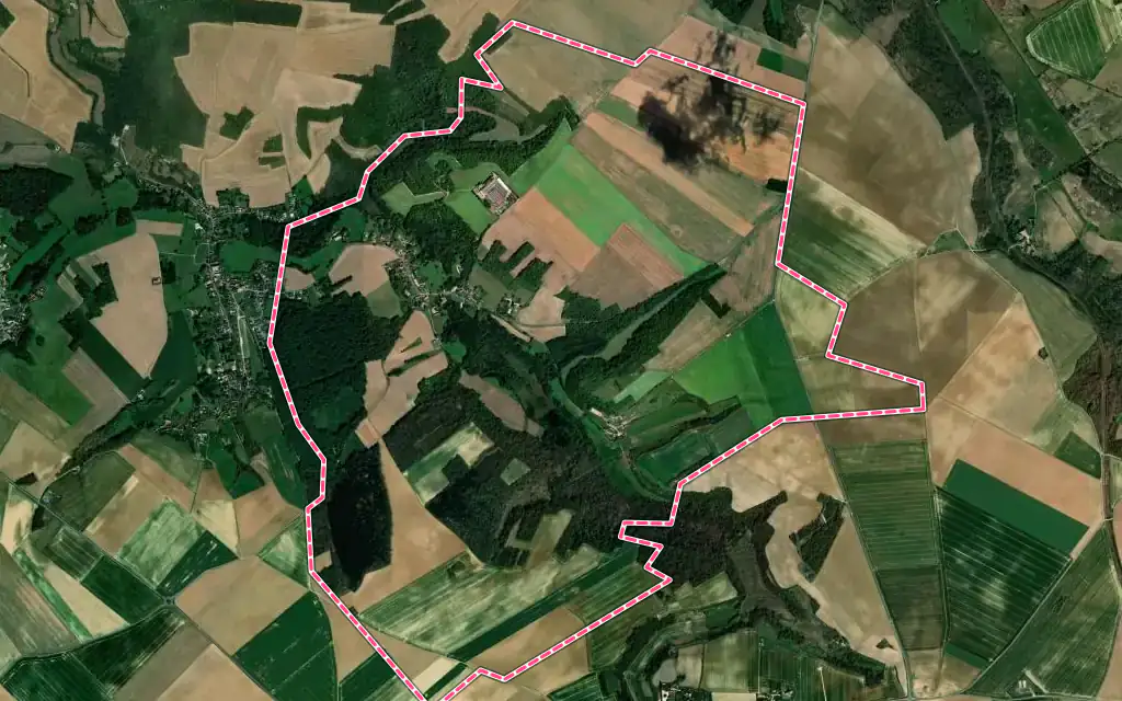 Vue satellite de Reilly avec ses contours administratifs