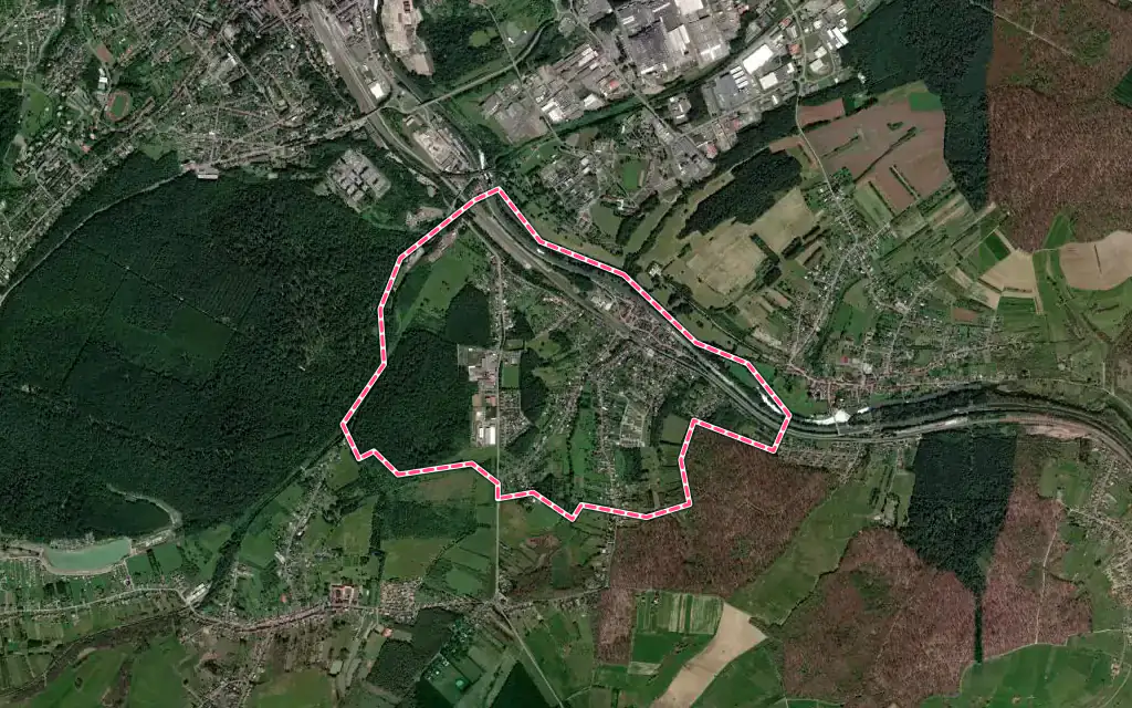Vue satellite de Rémelfing avec ses contours administratifs