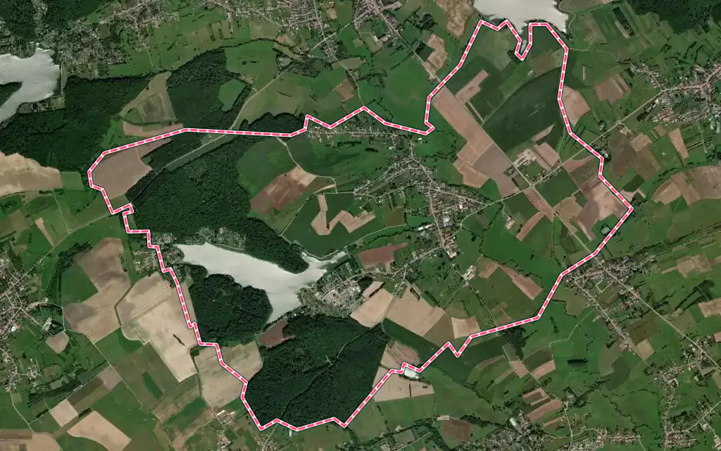 Vue satellite de Rémering-lès-Puttelange avec ses contours administratifs