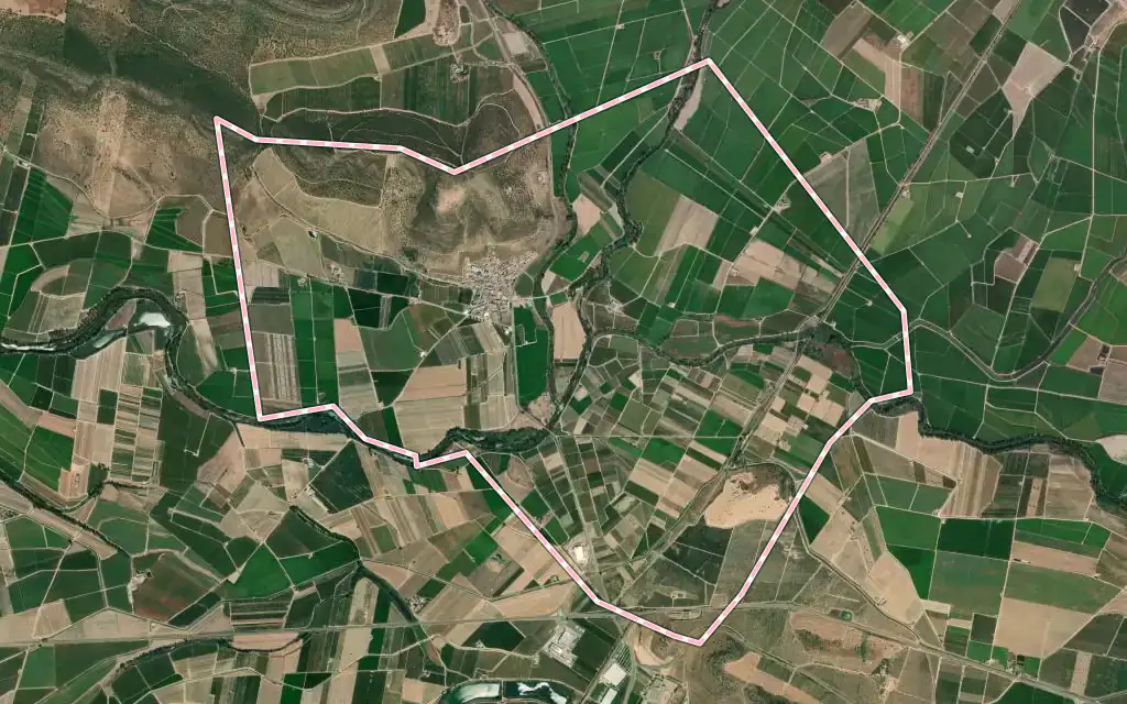 Vista satélite de Rena con su contorno administrativo
