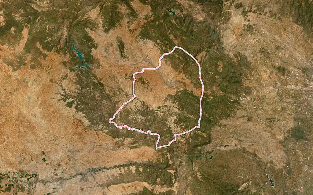 Vista satélite de Requena con su contorno administrativo