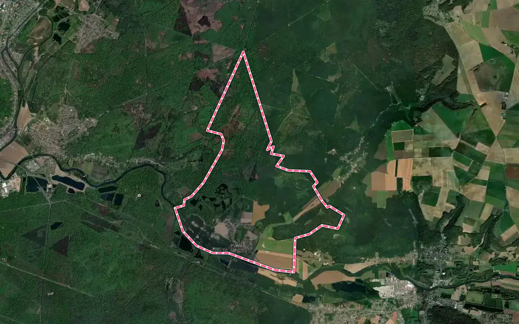 Vue satellite de Rethondes avec ses contours administratifs
