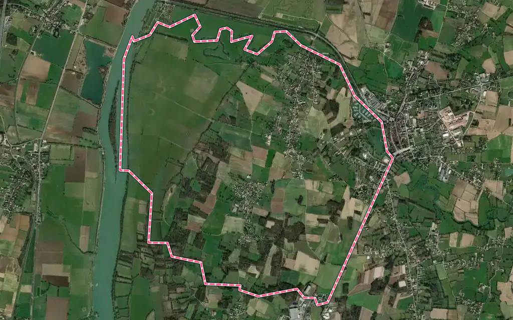 Vue satellite de Reyssouze avec ses contours administratifs