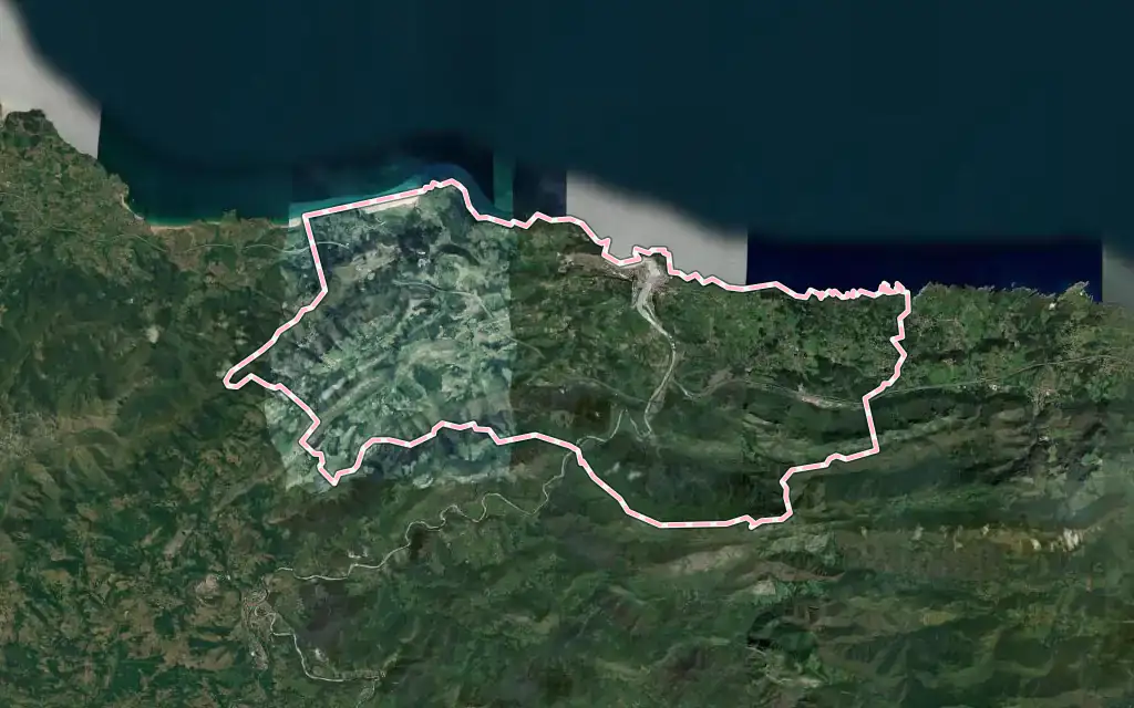 Vista satélite de Ribadesella/Ribeseya con su contorno administrativo