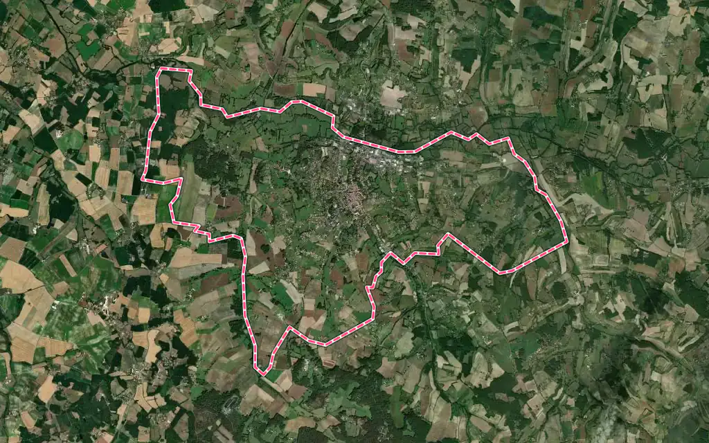 Vue satellite de Ribérac avec ses contours administratifs