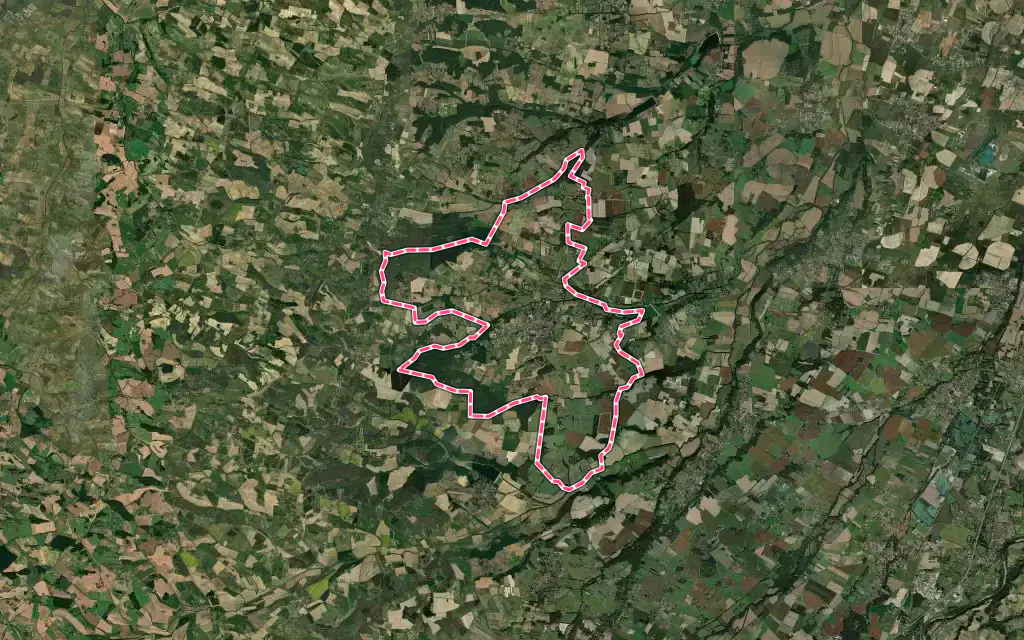 Vue satellite de Rieumes avec ses contours administratifs